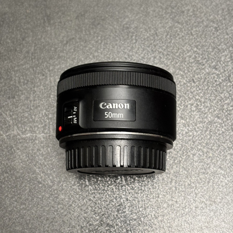 لنز کارکرده کانن 50 میلیمتر (بدون جعبه) Canon 50mm F1.8 Lens Used