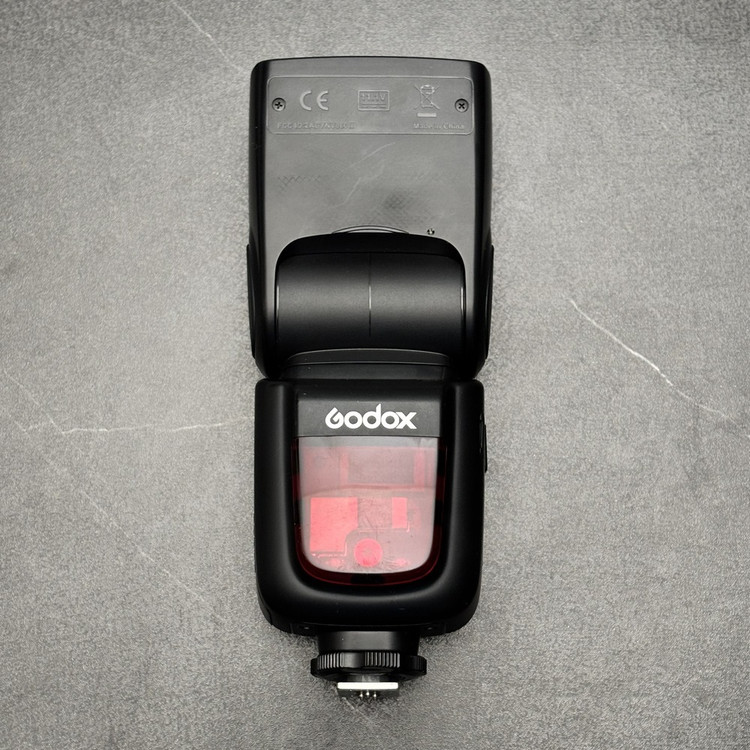 اسپیدلایت کارکرده گودکس برای کانن Godox V860 II - C Speed Light Used