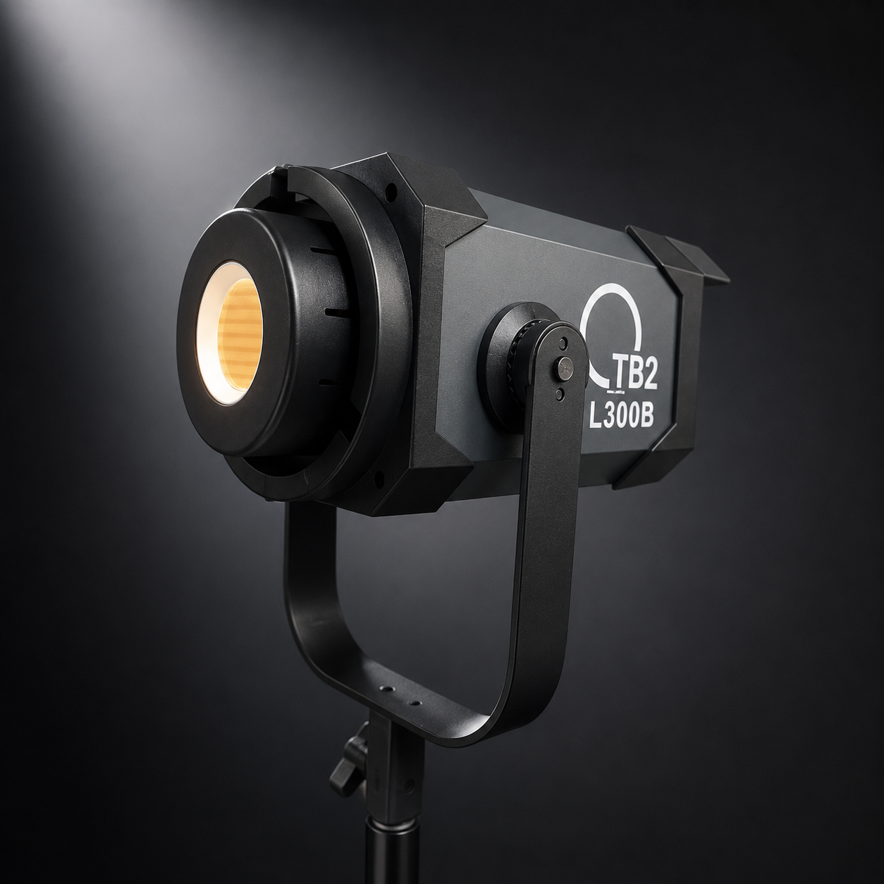 ویدئولایت ال 300 بی تی بی 2 TB2 L300 B Video Light