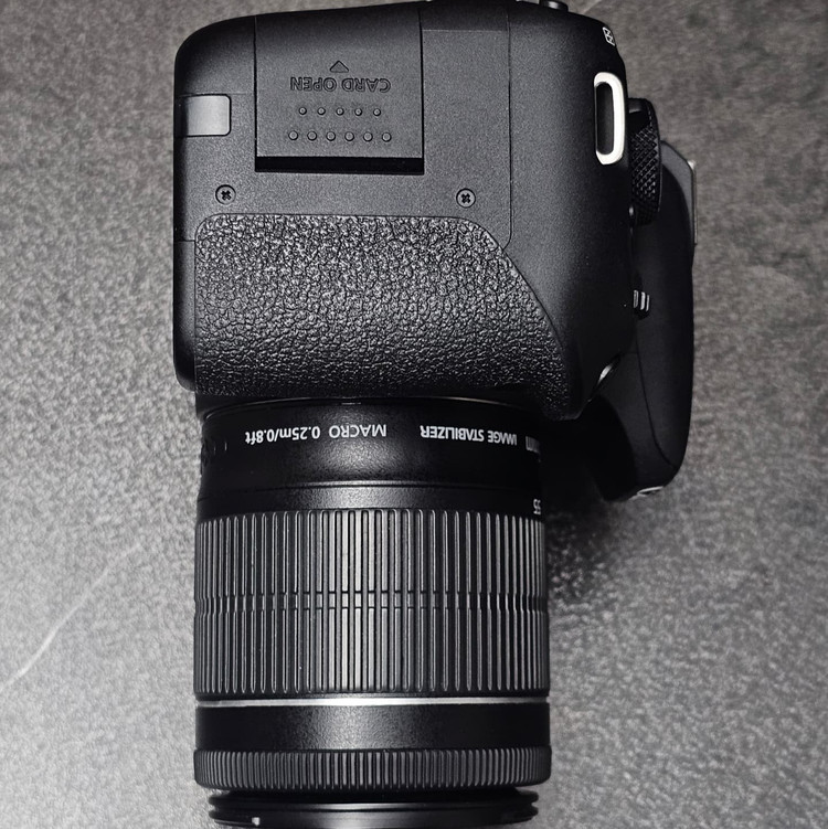 دوربین کارکرده Canon 800D Body Used