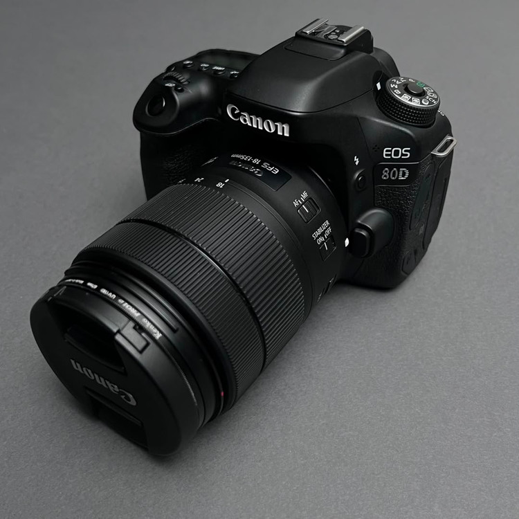 دوربین کارکرده Canon 80D Kit 18-135mm Used