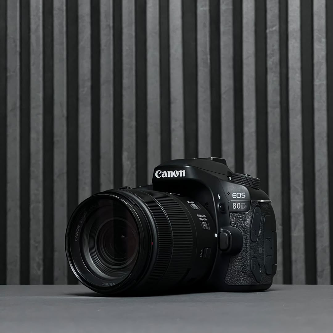دوربین کارکرده Canon 80D Kit 18-135mm Used