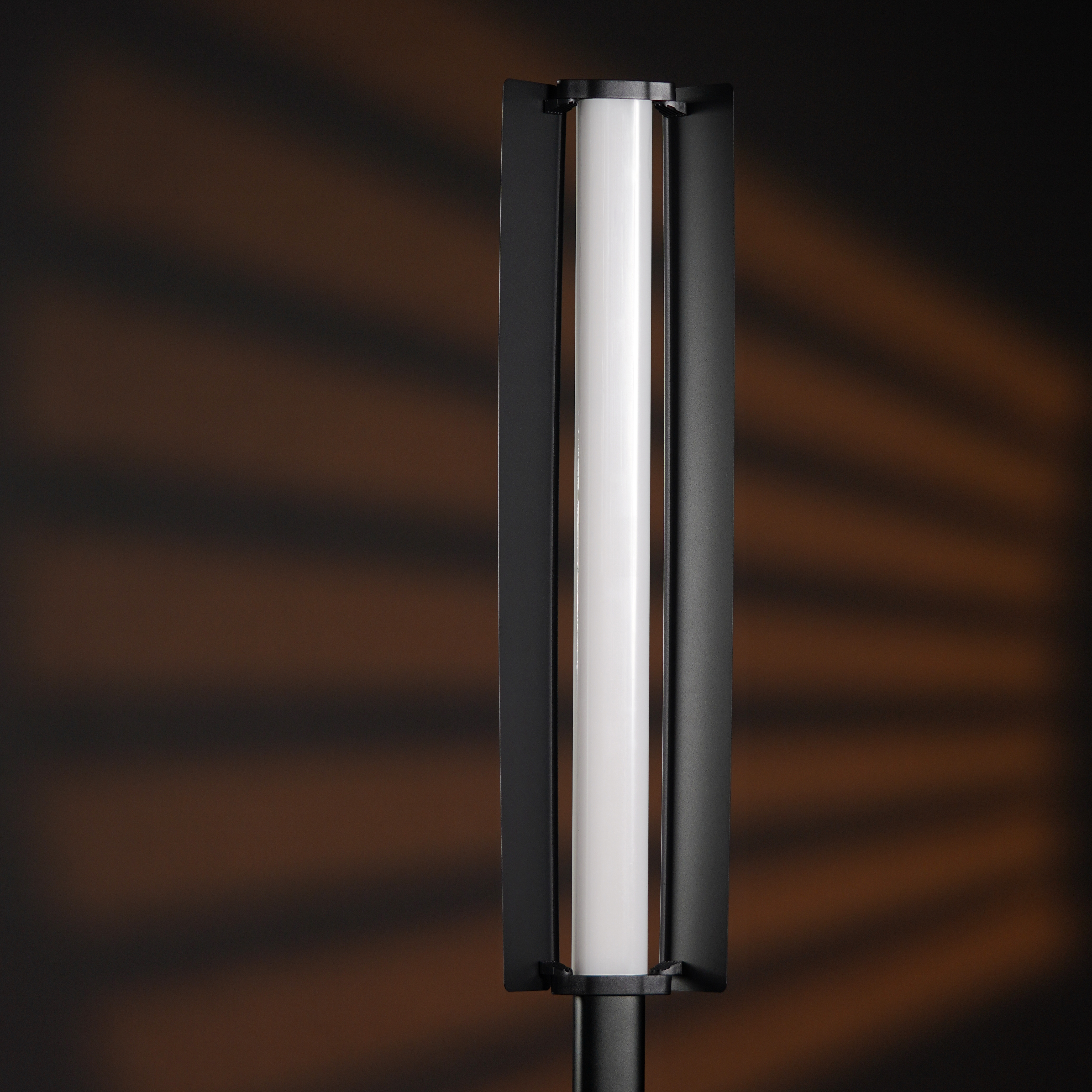 نور باتومی تی بی 2 45 وات TB2 RGB Stick Light 45w