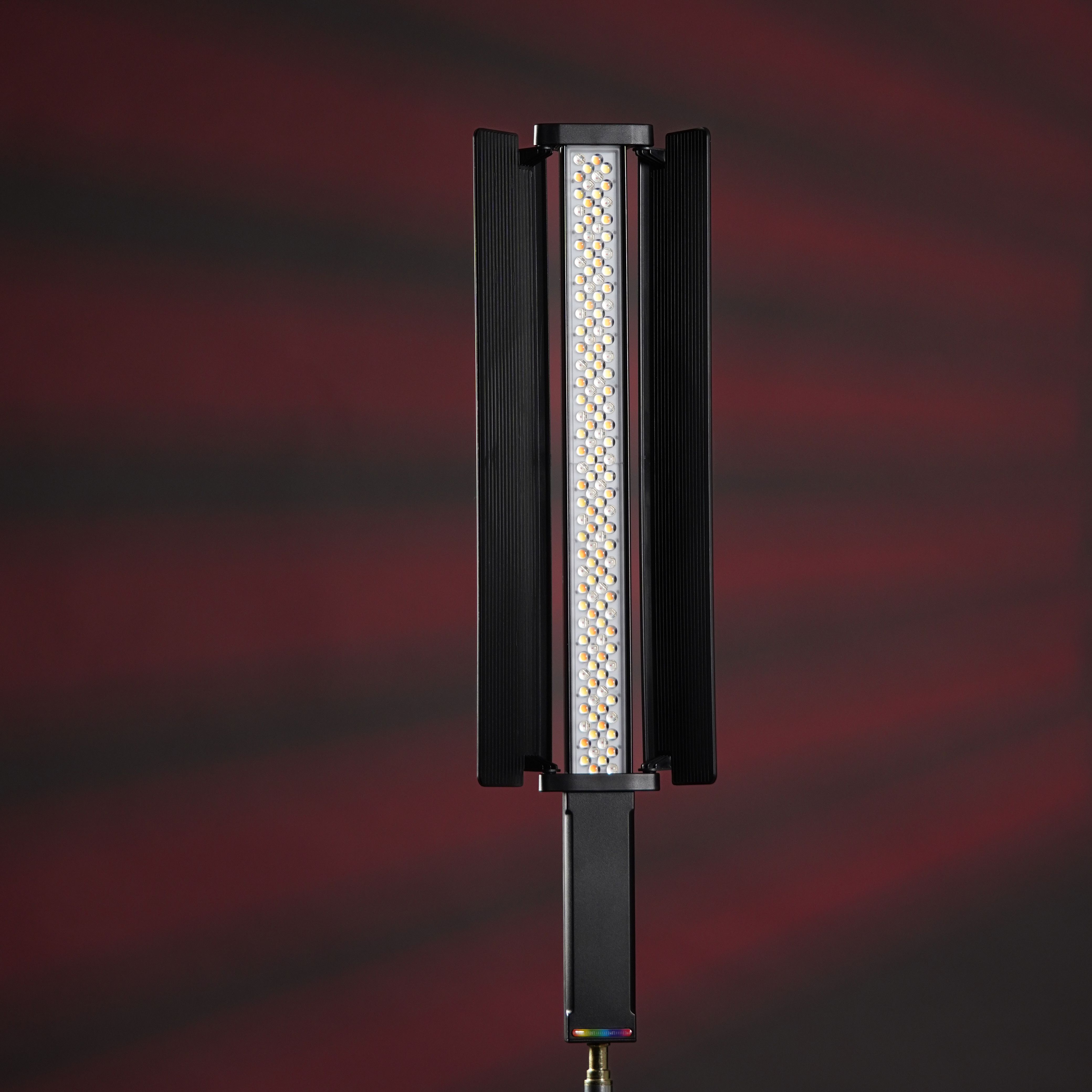 نور باتومی حرفه ای تی بی 2 75 وات TB2 RGB Stick Light 75w
