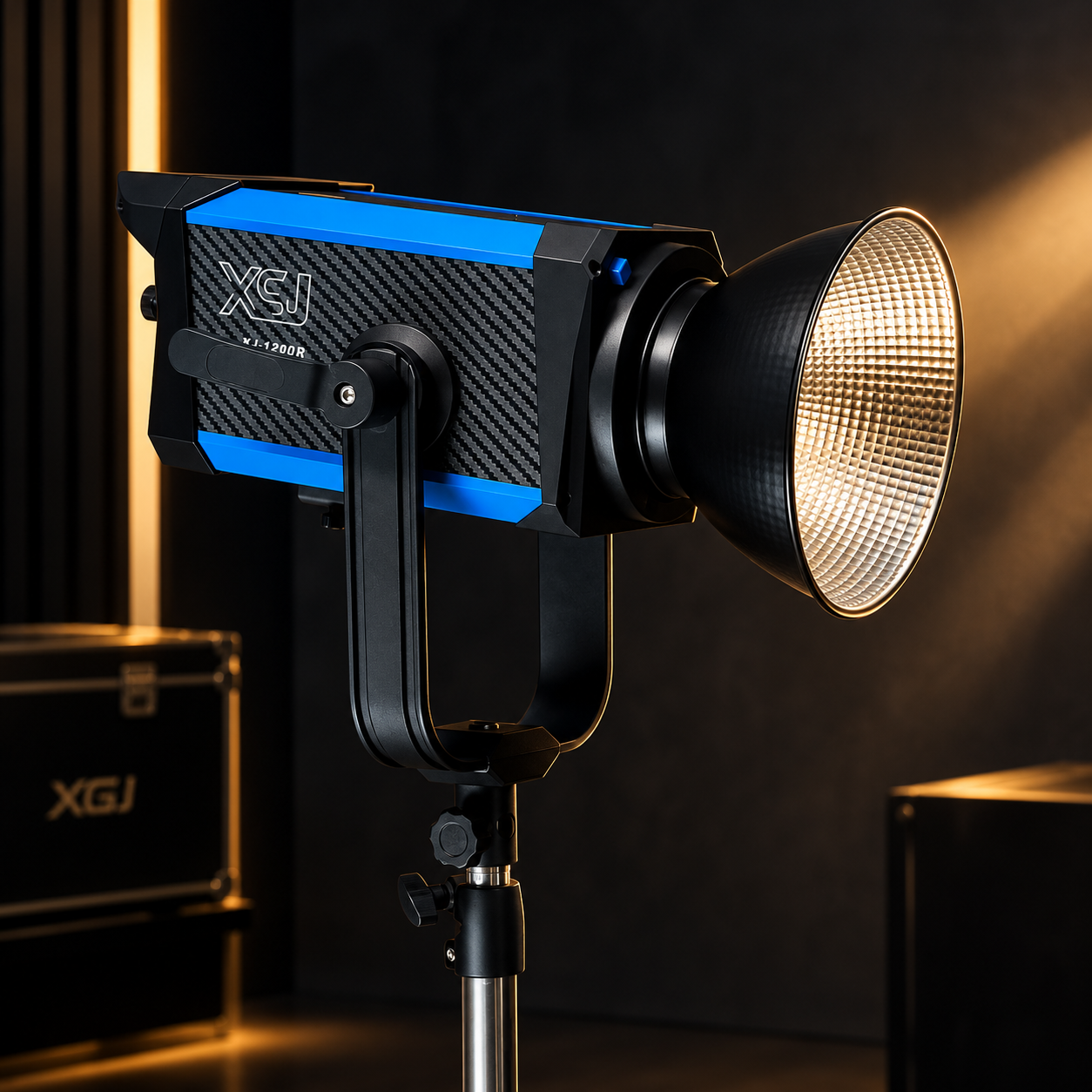 ویدئولایت حرفه ای تی بی 2 TB2 NL360 B Professional Video Light